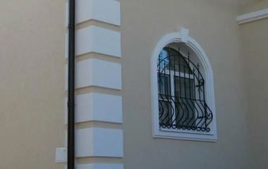 "Мокрые" фасады из известковой штукатурки: почему они "дышали" и как повторить этот эффект сегодня